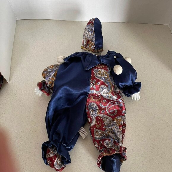 VTG Y2K Porcelain Pierrot Jester Shelf Sitter Mardi Gras Doll - Picture 10 of 12